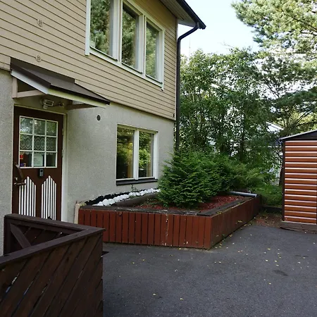 Mukava Maja Majoitus 2* Vantaa